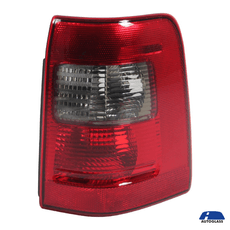 lanterna-traseiro-ford-ecosport-2003-a-2007-fume-direito-tyc---465914